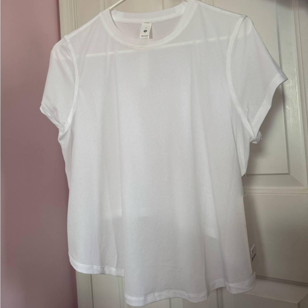 Lululemon Lightweight Training
Short Sleeve